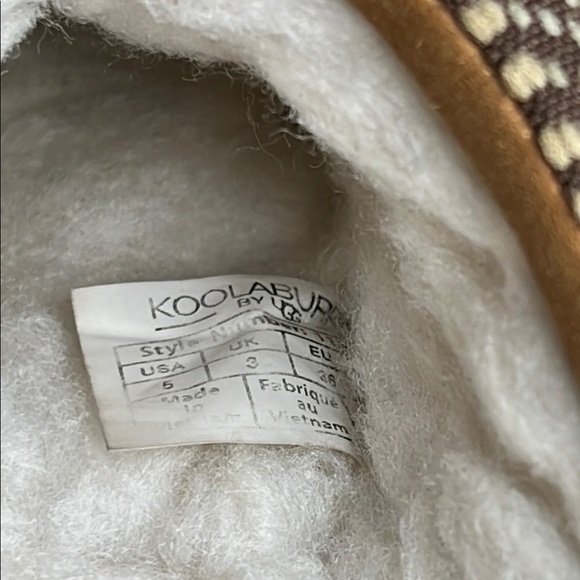 Men's Tan Slip-On Shoes - Picture 8 of 8